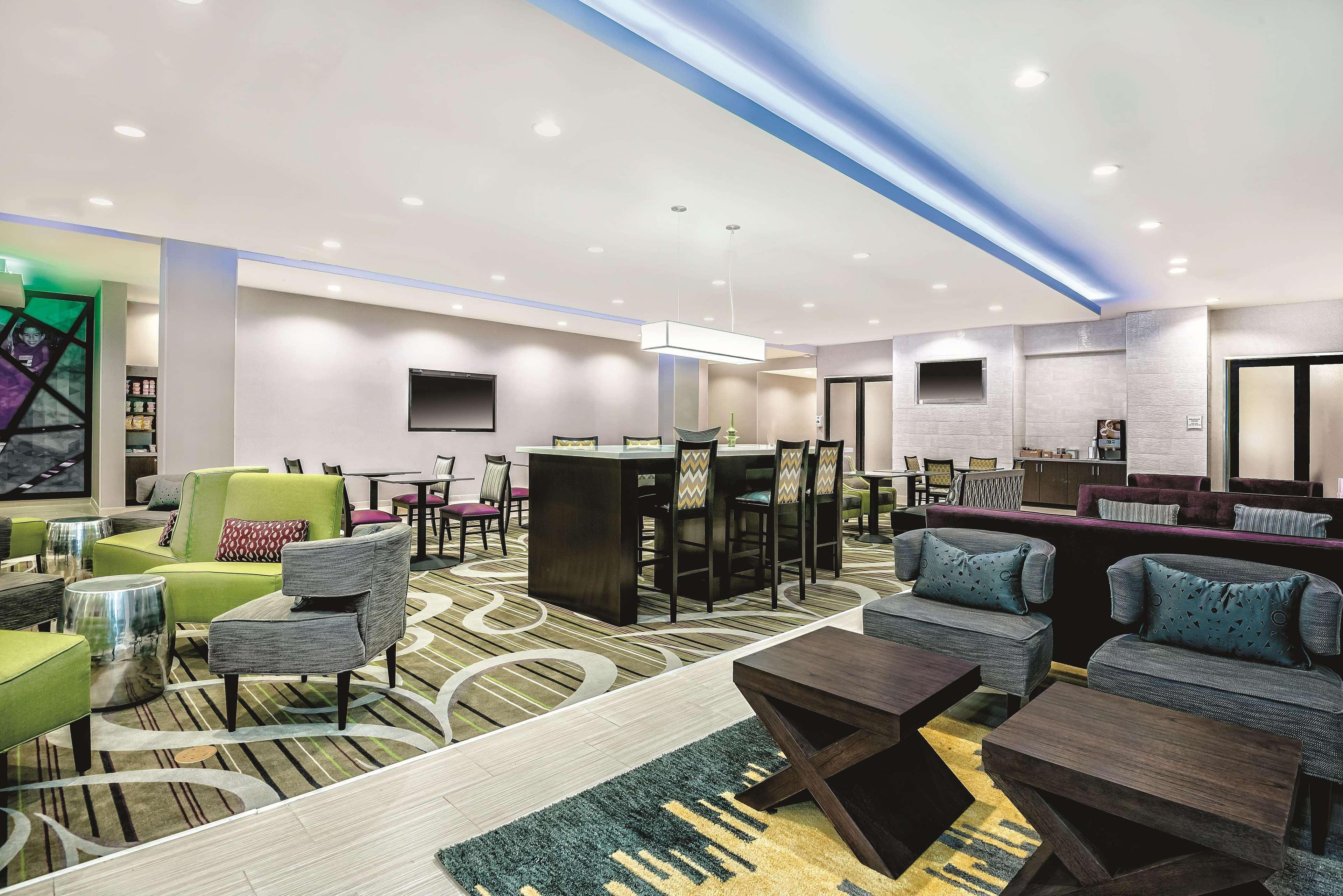 La Quinta By Wyndham Mcallen Convention Center Ngoại thất bức ảnh
